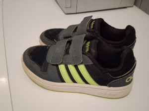Adidas Patike djecije