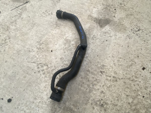 Crijevo vode gornje prelivno bmw e60 e61 530d 525d 530xd