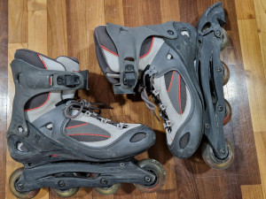 Salomon roleri broj 45 sivi muski 76mm 78A