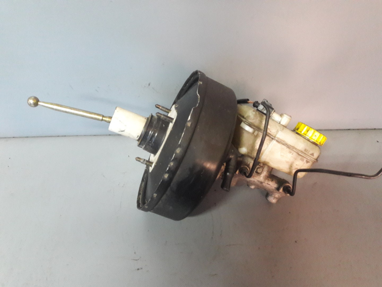 KOCIONI DOBOS SKODA FABIA > 04-07 6Q1614105AD 6Q1614105