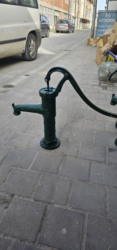 Rucna pumpa fontana pumpa za vodu