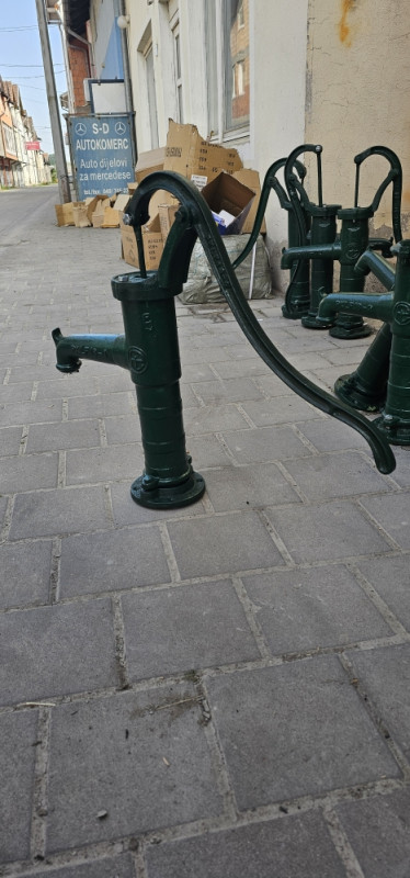 Rucna pumpa fontana pumpa za vodu