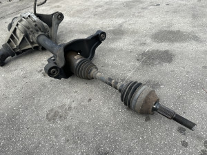 Diferencijal prednji poluosovina Jeep Liberty (fotografija 4)
