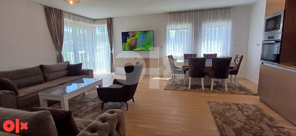 STAN NA DAN OTOKA KOD ASA BOLNICE C VILA TROSOBAN NOVI GRAD