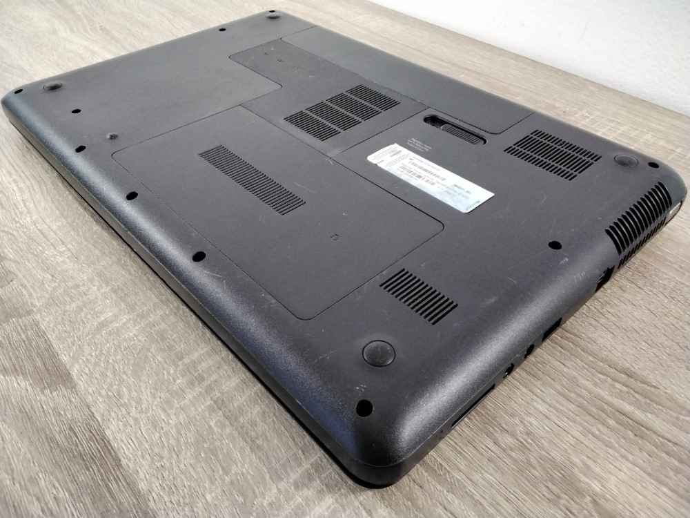 HP Compaq Presario CQ57/5GB Ram-a/320GB HDD