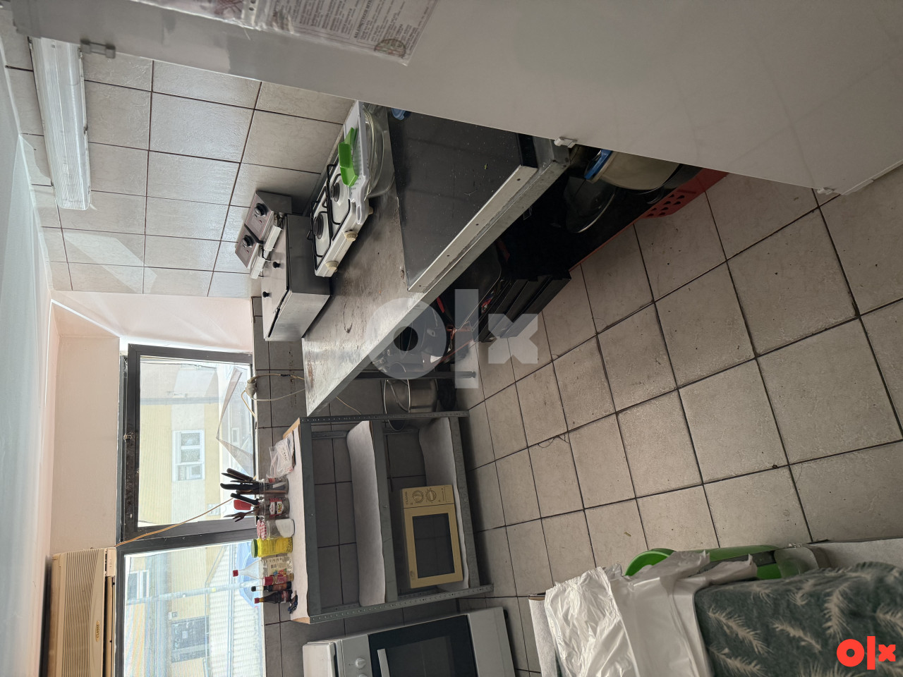 PRODAJEM IZDAJEM POSLOVNI PROSTOR STUP  35 m² OPREMLJEN FUL - Više