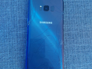 Samsung s8 plus razbijen ekran