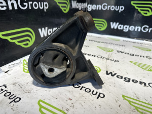 Nosac motora Jeep Liberty 2006 (fotografija 2)