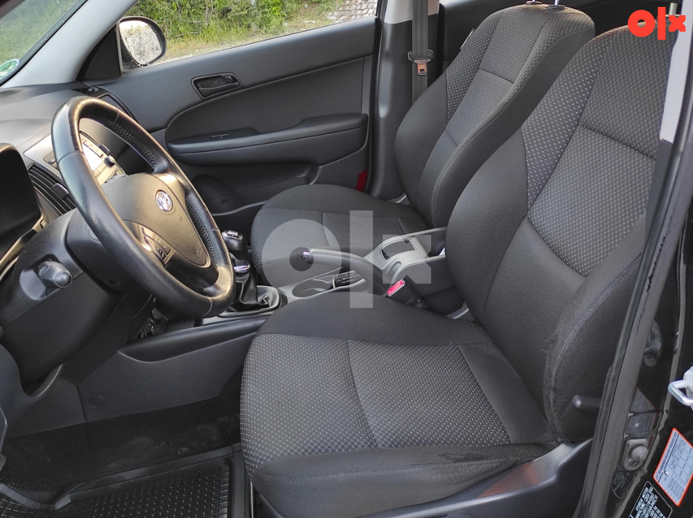Hyundai i30 CW 1.6 16v CRDi 2011.g ČITAJ DETALJNO