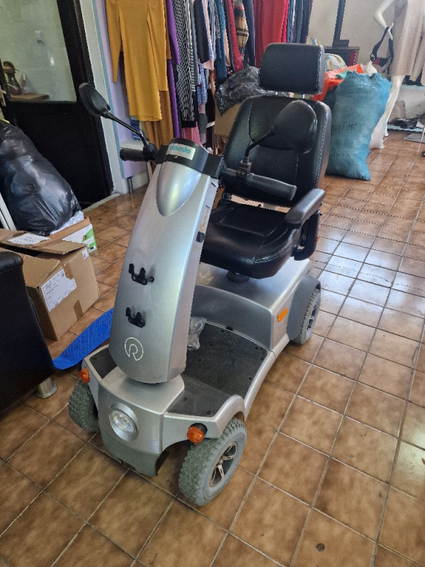 Električni skuter za invalide
