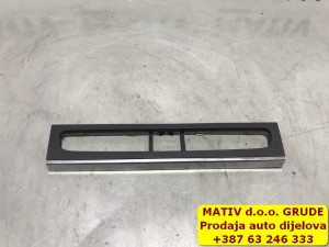 Blenda lajsna na instrument tabli Audi A3 8P 2009 8P0863321F