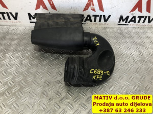 Crijevo USISA Audi A3 8P 2,0 TDI 3C0129618D 2009