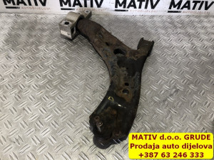 Lafeta DESNA Audi A3 8P 2,0 TDI 2009 1K0407152BC
