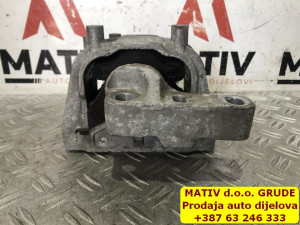 Nosač MOTORA Audi A3 8P 2,0 TDI 1K0199262CB 2009