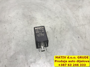 Relej GRIJAČA Audi A3 8V 2,0 TDI 2013 038907281B