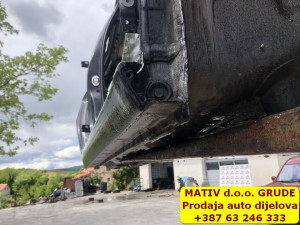 Prag šasije DESNI Audi A3 8V Sportback 2013
