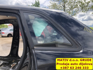 BOČNO staklo zadnje LIJEVO Audi A3 8V Sportback 2013