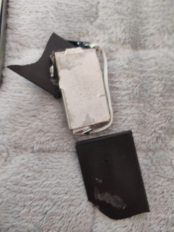 Mobitel vertu mali kineski nema baterije