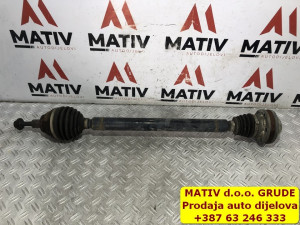 Poluosovina DESNA Audi A3 8V 2,0 TDI 2013 5Q0407272E