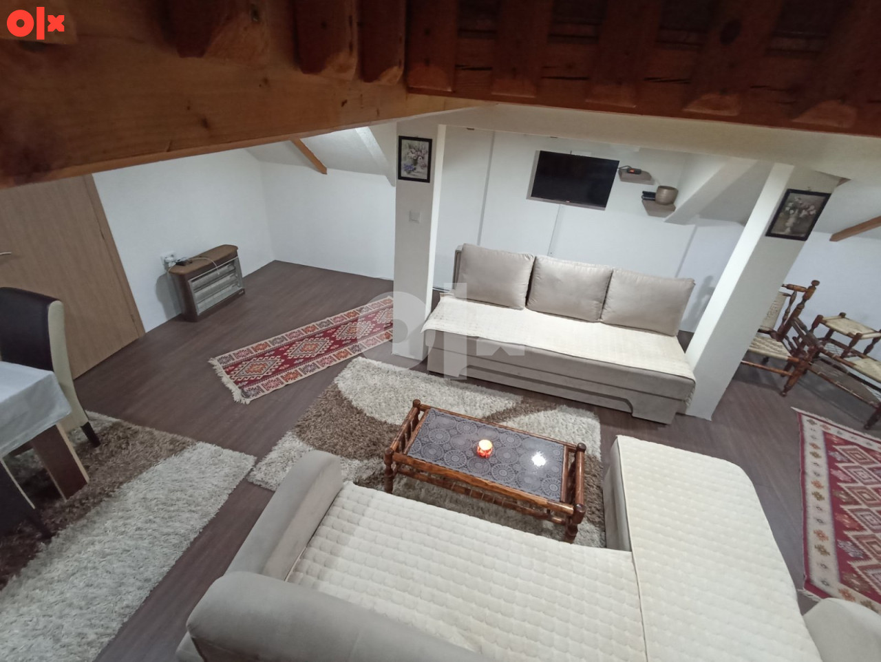 Iznajmljivanje -Vikendica-Kotorac-Sarajevo-Bazen izdavanje – pohled 6