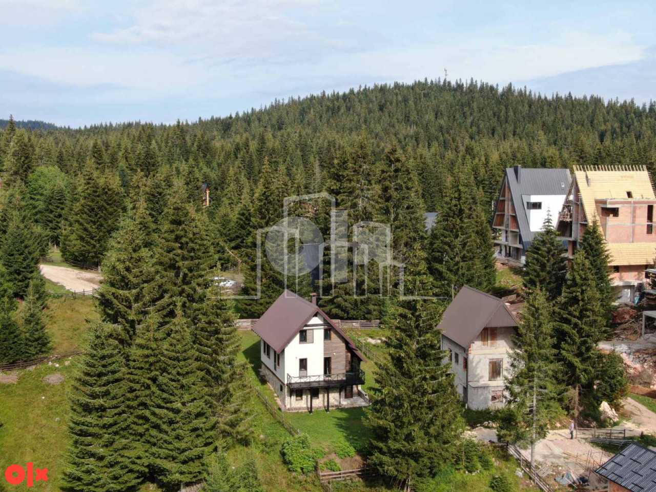 Odlična vikend vila Dvorišta Jahorina na placu od 500m2 15