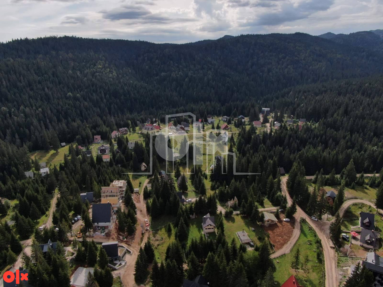 Odlična vikend vila Dvorišta Jahorina na placu od 500m2 19