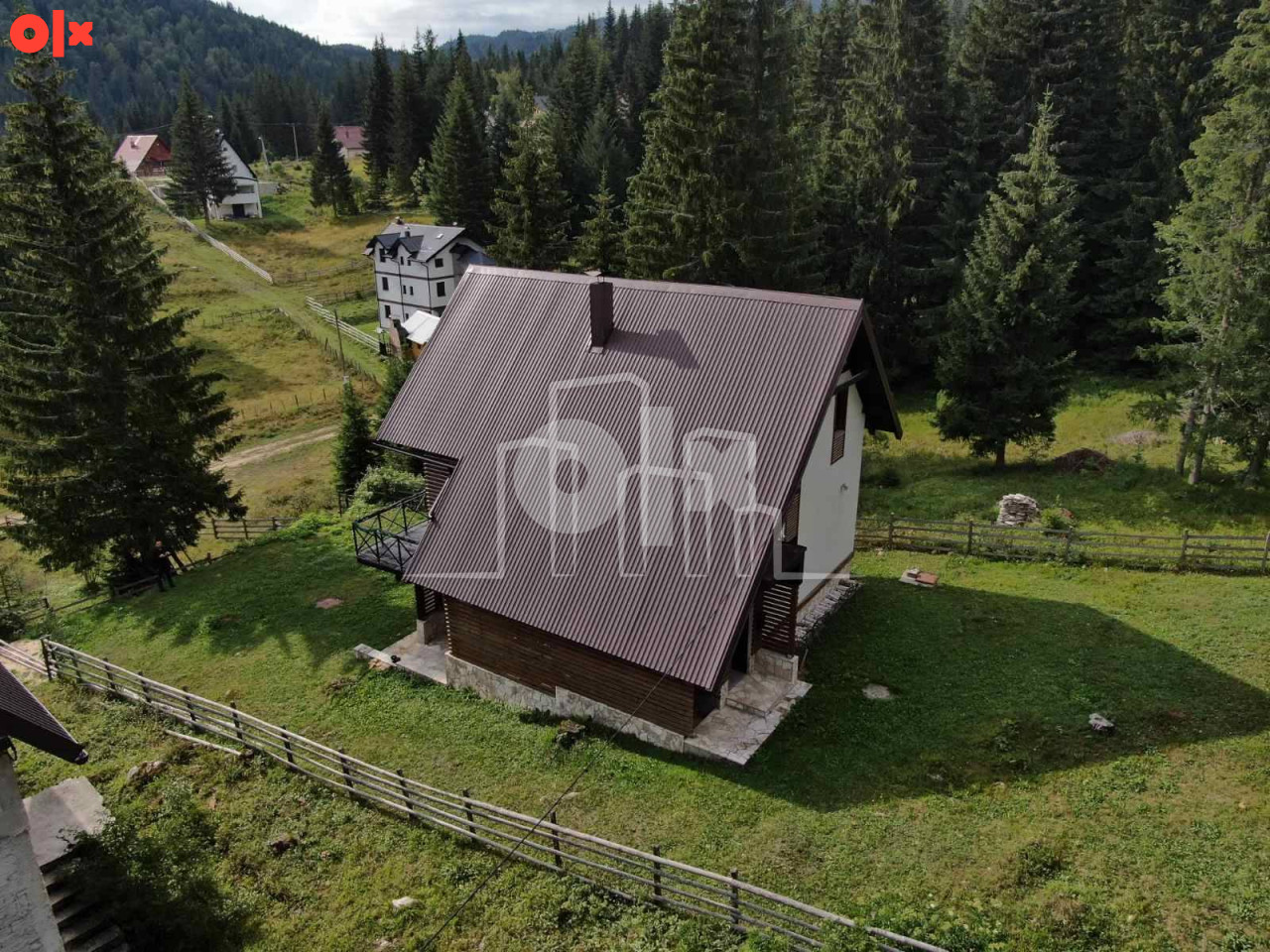 Odlična vikend vila Dvorišta Jahorina na placu od 500m2 20