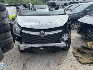 Opel vivaro 1.6 bi turbo 2016 dijelovi