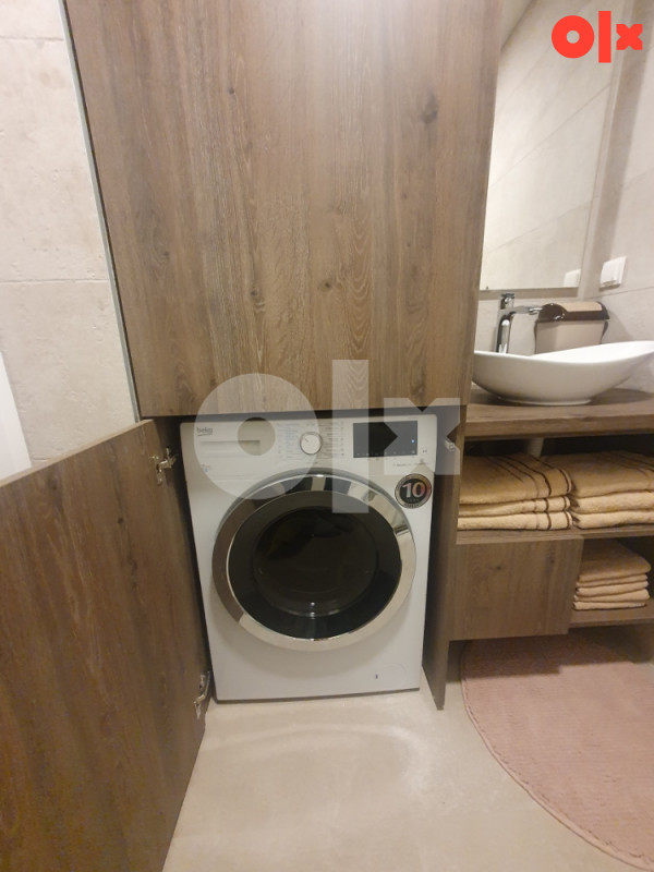 Bjelasnica SAUNA garaza prodaja ili iznajmljivanje 14