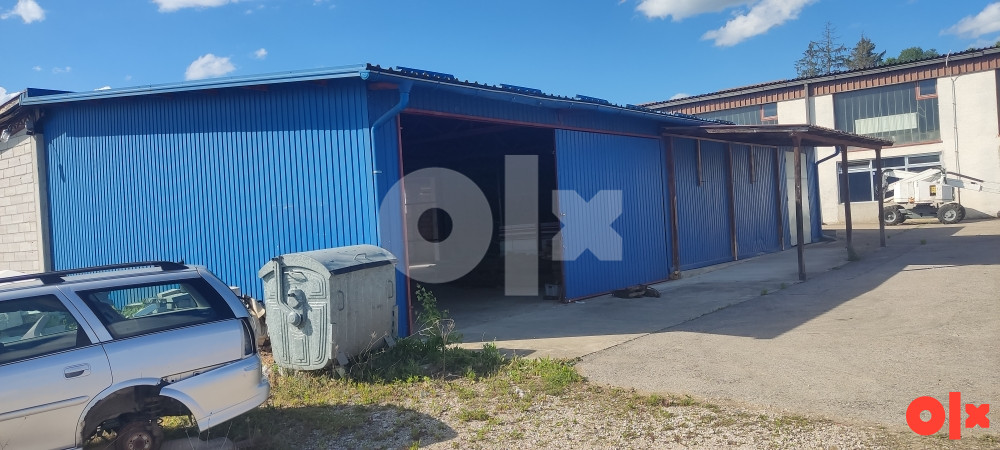 Poslovni objekat proizvodnja Skladišta i hale Prnjavor 2400m2 2