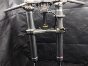 Suzuki gsxr750, gsxr 750 prednja viljuska, vilica, vilice, 93-95