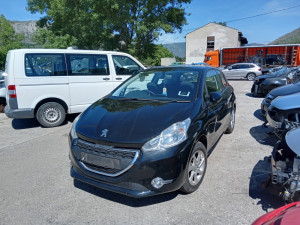 Peugeot/Pezo 208 2015 | dijelovi limarije i mehanike