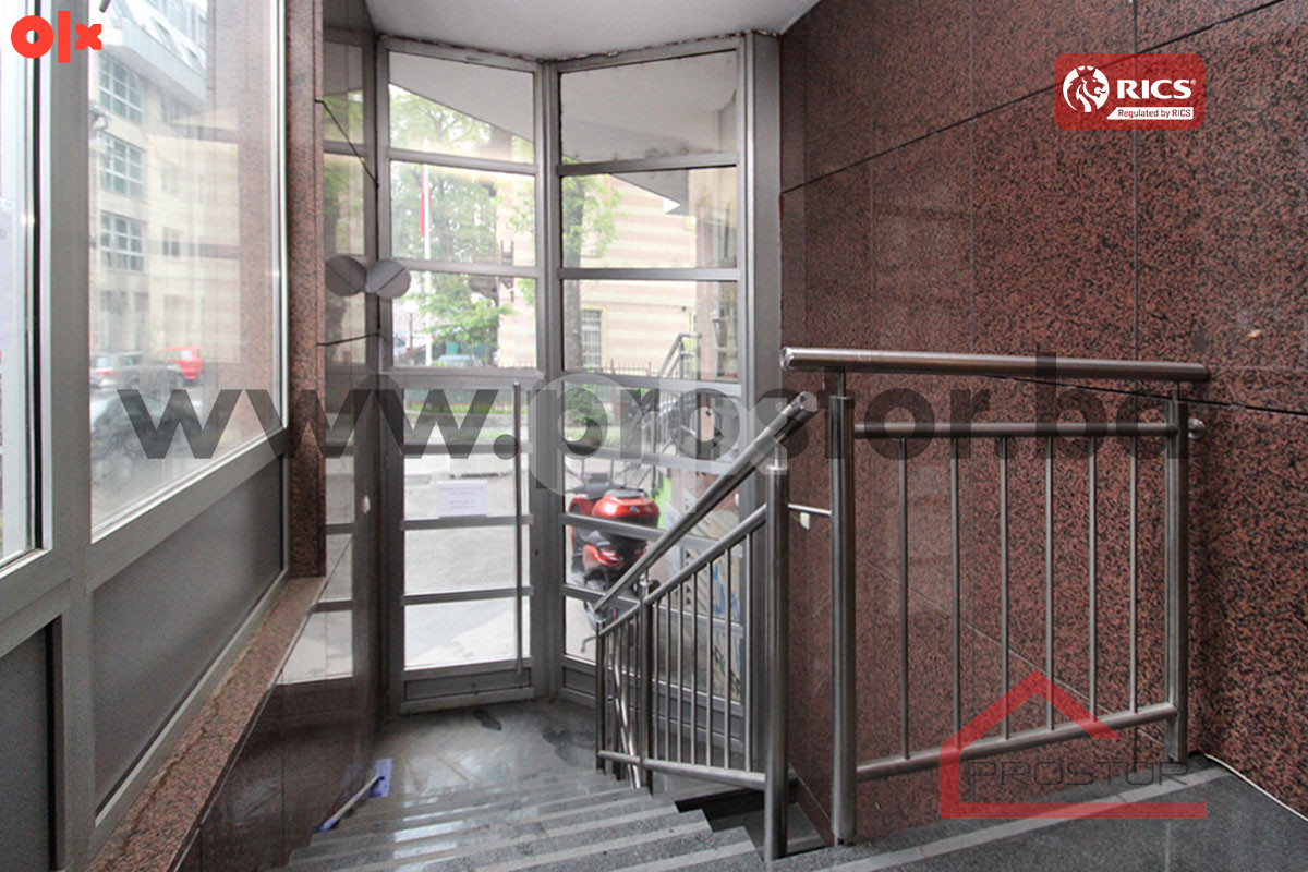 PROSTOR izdaje: Poslovni prostor, 190m2, Centar 6