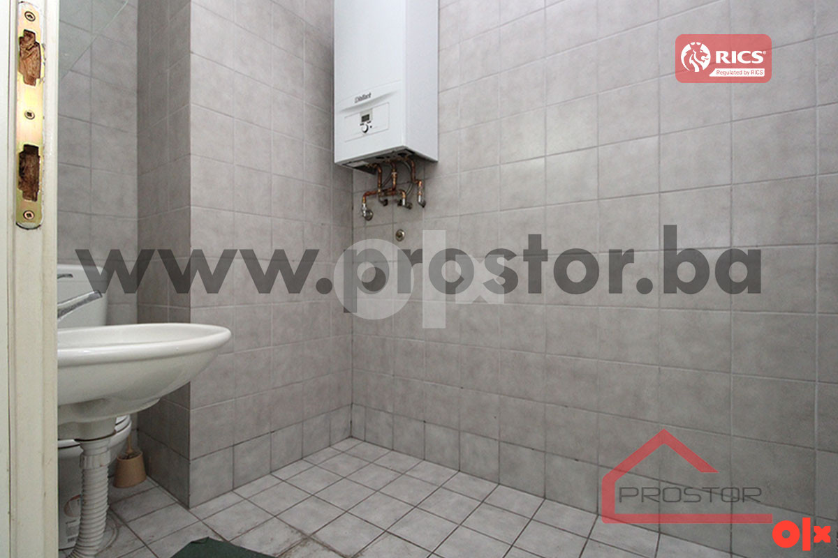 PROSTOR izdaje: Poslovni prostor, 190m2, Centar 12
