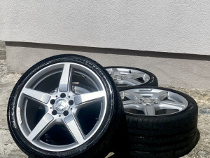 MERCEDES AMG 19 felge