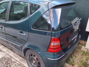 MERCEDES A KLASA BENZIN U DIJELOVIMA