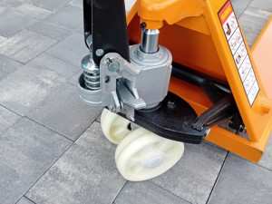 PALETAR RUCNI  KLIP ZA HIDRAULICNI PALETAR PUMPA ZA PALETAR