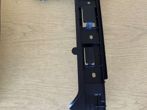 NOSAČ BRANIKA KLIZAČ VW KOMBI T5