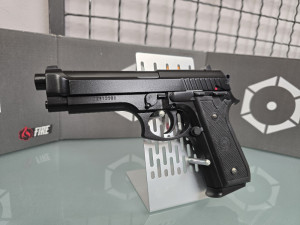 Pistolj Airsoft CYB PT92 Spring