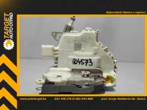 DIJELOVI BRAVA VRATA AUDI A6 4G > 11-14 8J1837015E