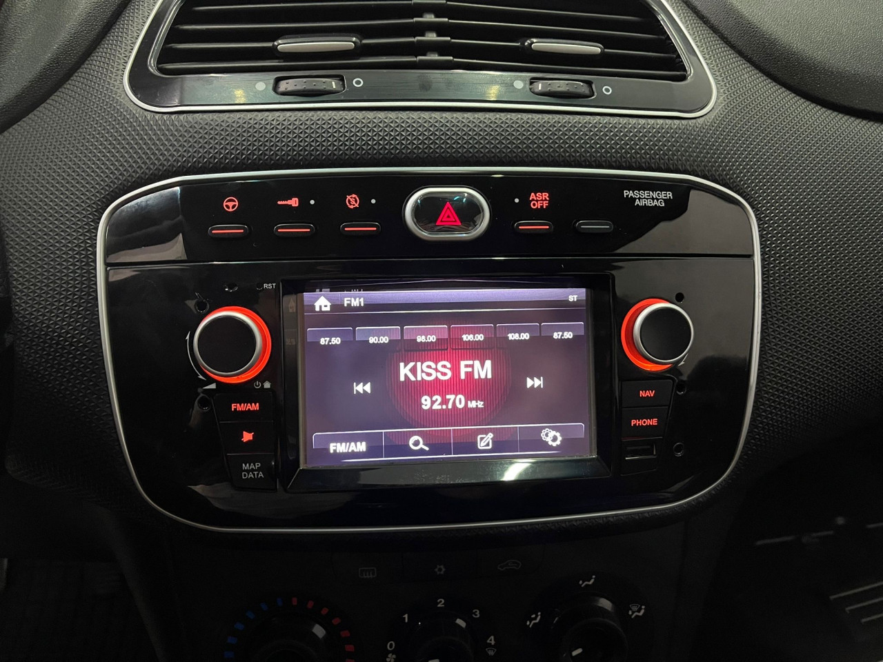 FIAT PUNTO 1.4i BENZIN/LPG, 2019 GODINA, NAVIGACIJA