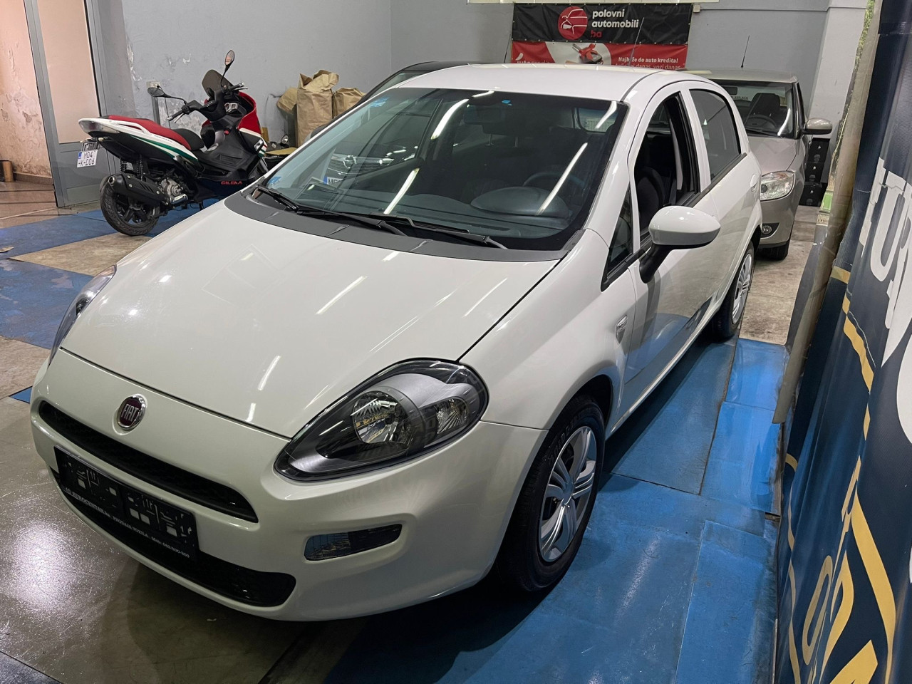 FIAT PUNTO 1.4i BENZIN/LPG, 2019 GODINA, NAVIGACIJA