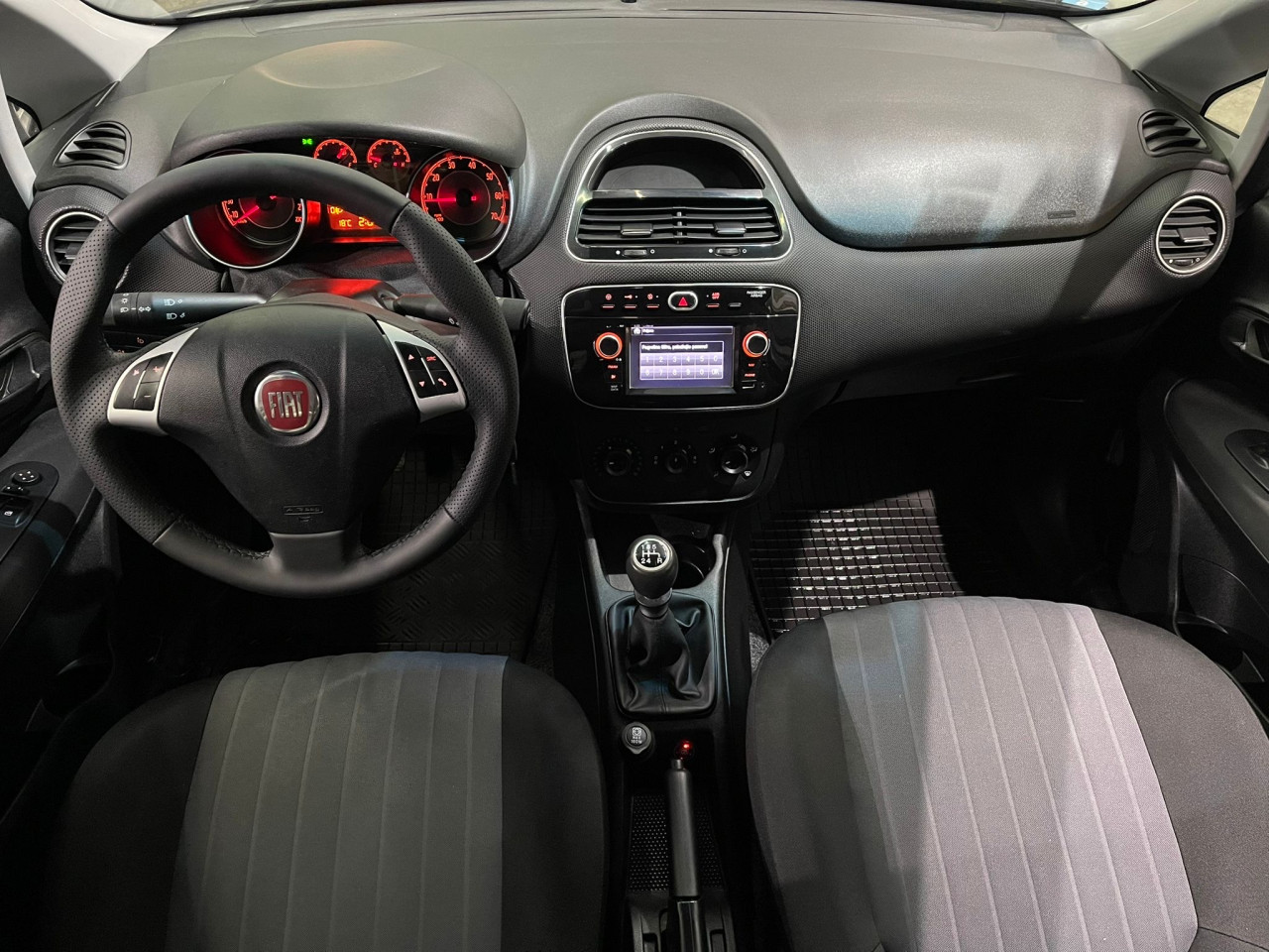 FIAT PUNTO 1.4i BENZIN/LPG, 2019 GODINA, NAVIGACIJA