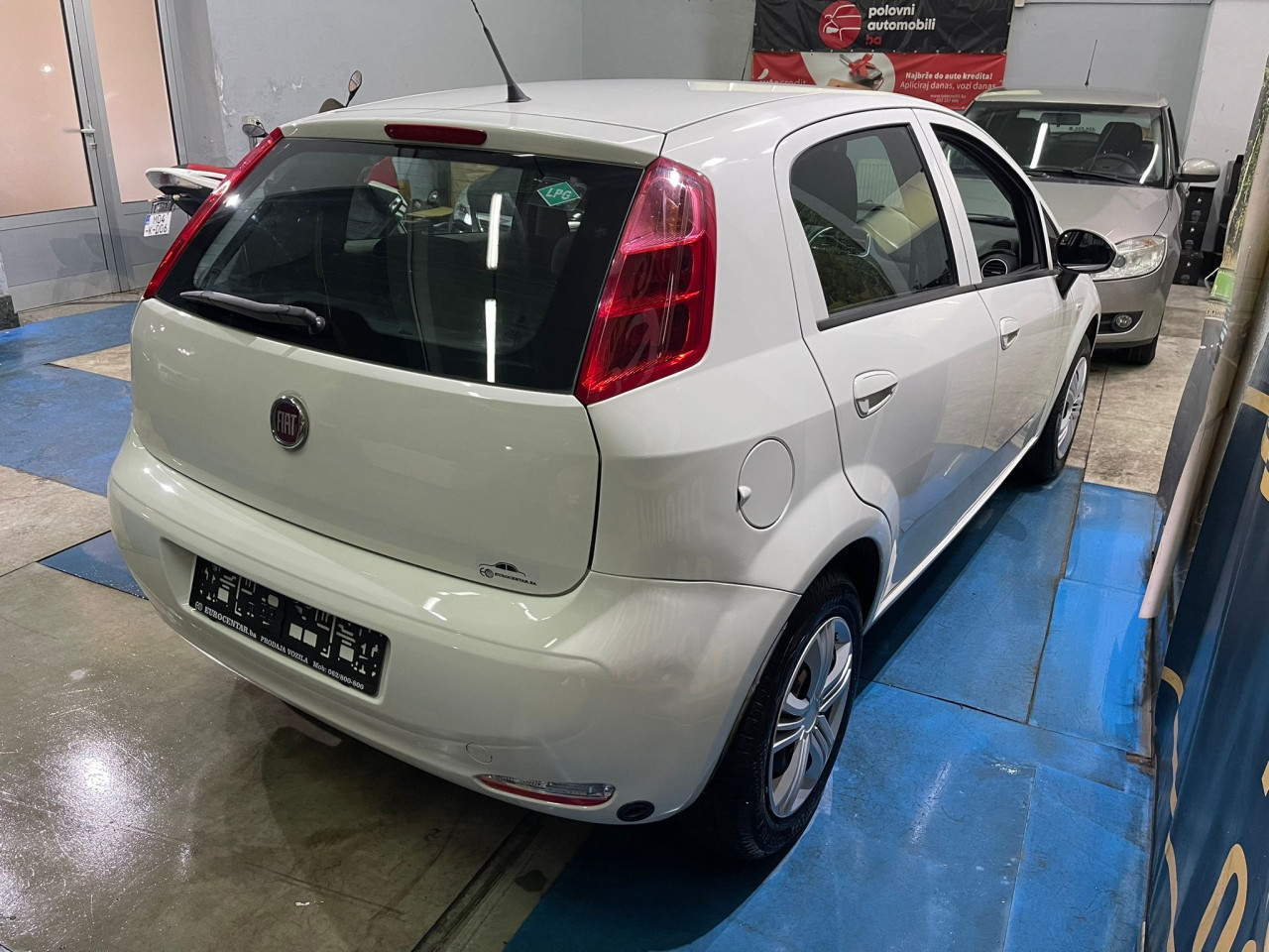 FIAT PUNTO 1.4i BENZIN/LPG, 2019 GODINA, NAVIGACIJA