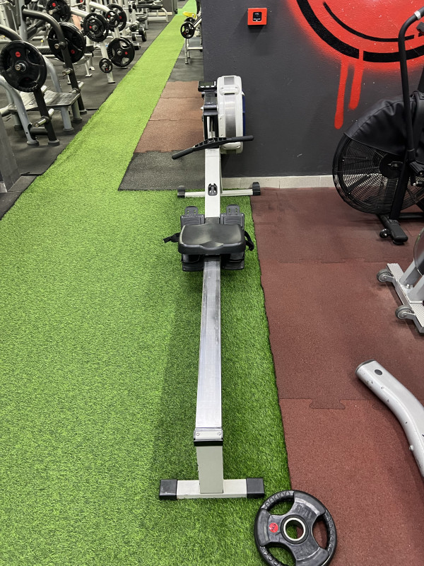 Air Rower Sprava za veslanje