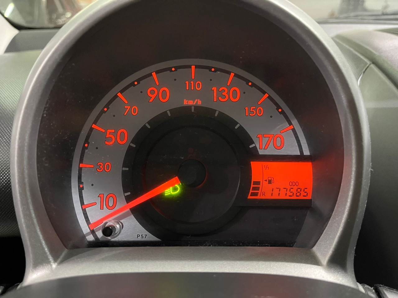 TOYOTA AYGO 1.0 BENZIN, 2011 GODINA