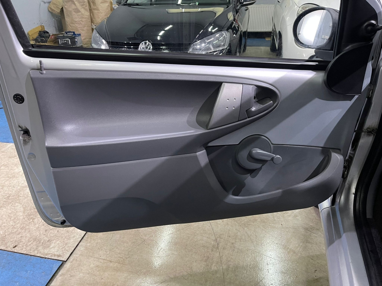 TOYOTA AYGO 1.0 BENZIN, 2011 GODINA
