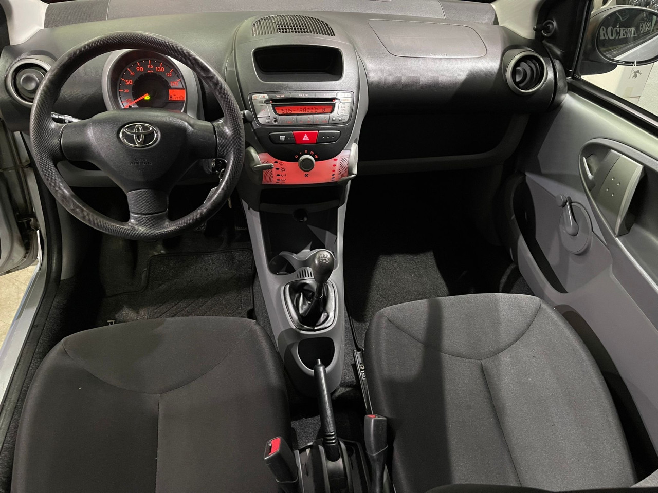 TOYOTA AYGO 1.0 BENZIN, 2011 GODINA