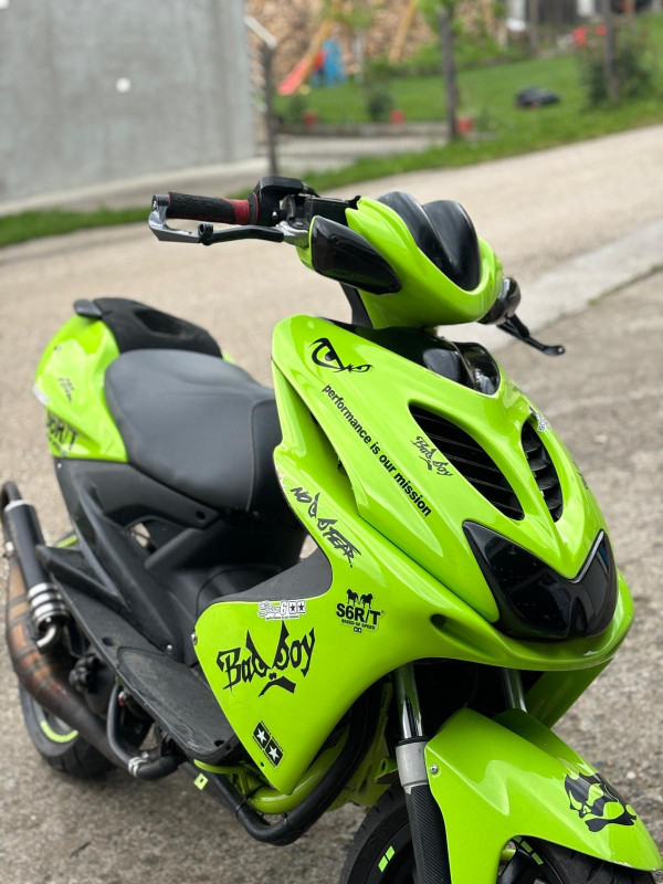 Aerox Mk2 Yamaha Aerox Mk2 70 Hitno Motocikli