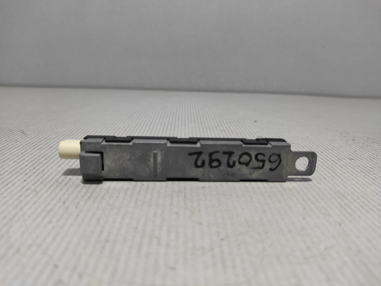 DIJELOVI ANTENA VW GOLF 6 > 08-12 5k0035552